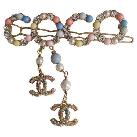 barrettes cheveux chanel